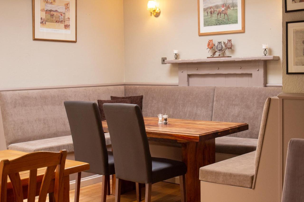 Bonchester Bridge Horse And Hound Country Inn מראה חיצוני תמונה