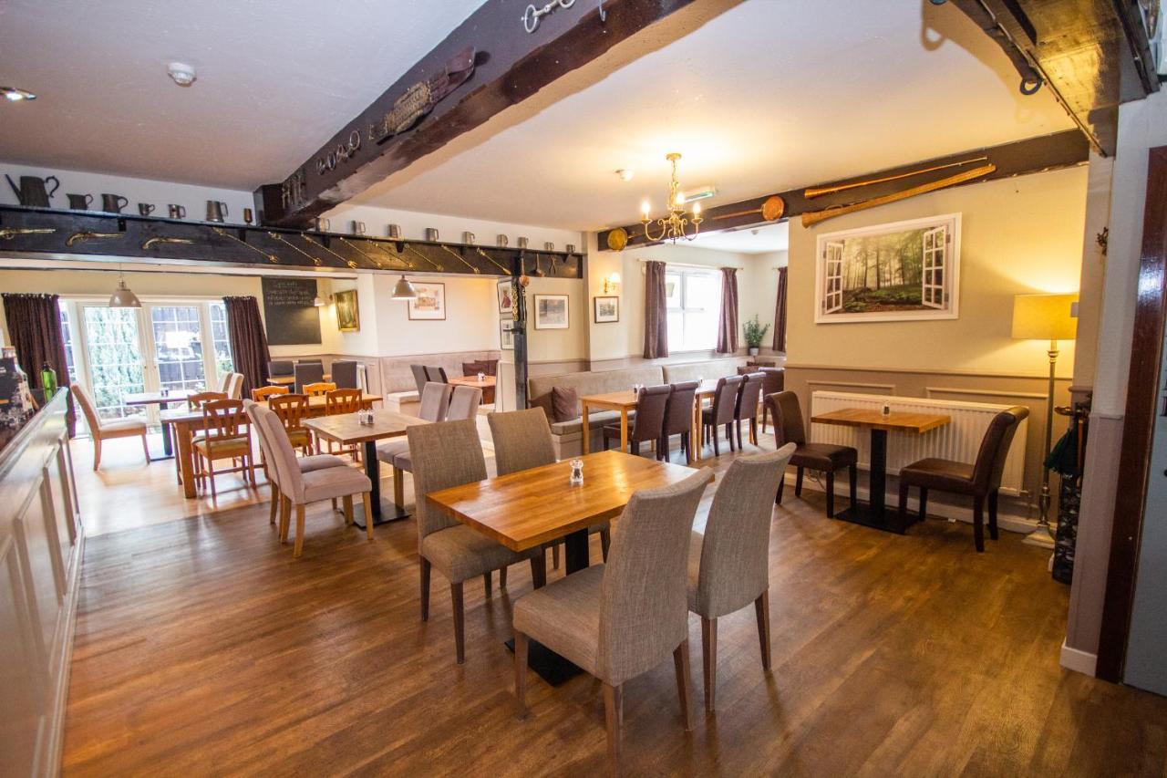 Bonchester Bridge Horse And Hound Country Inn מראה חיצוני תמונה
